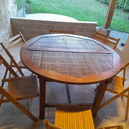 Location Saisonniere Cosy Calme Chaleureuse Сasa de vacaciones